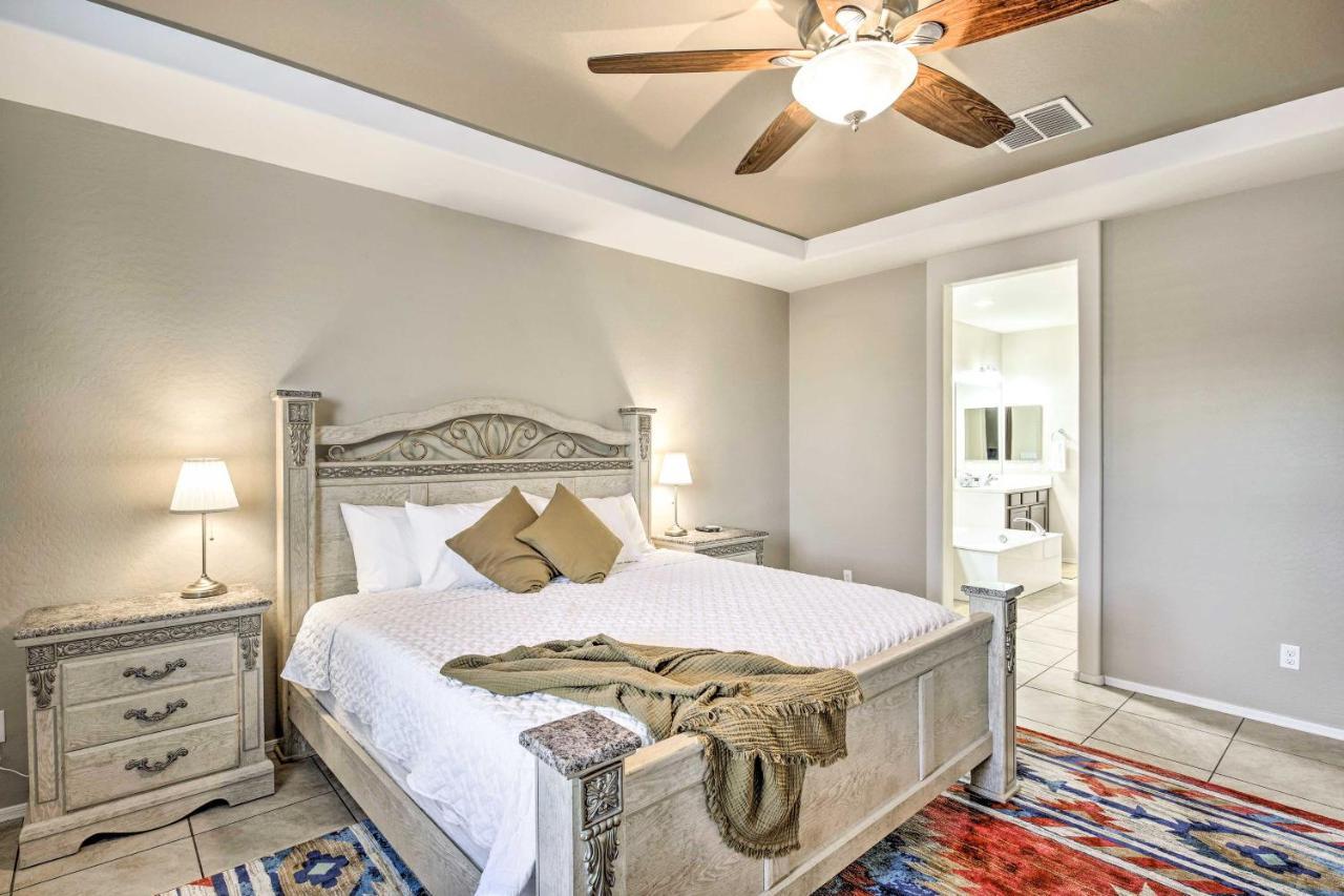 With Heated Pool 7 Mi To Downtown! * Phoenix