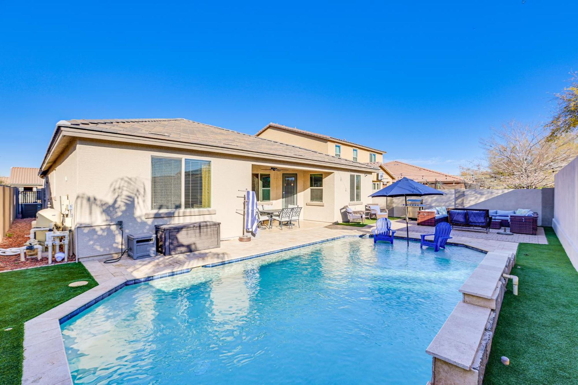 With Heated Pool 7 Mi To Downtown! Holiday home Phoenix